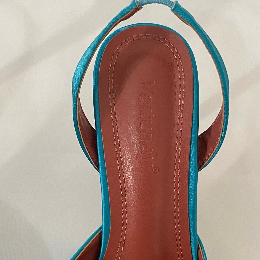 Fun Statement Pumps - image 6